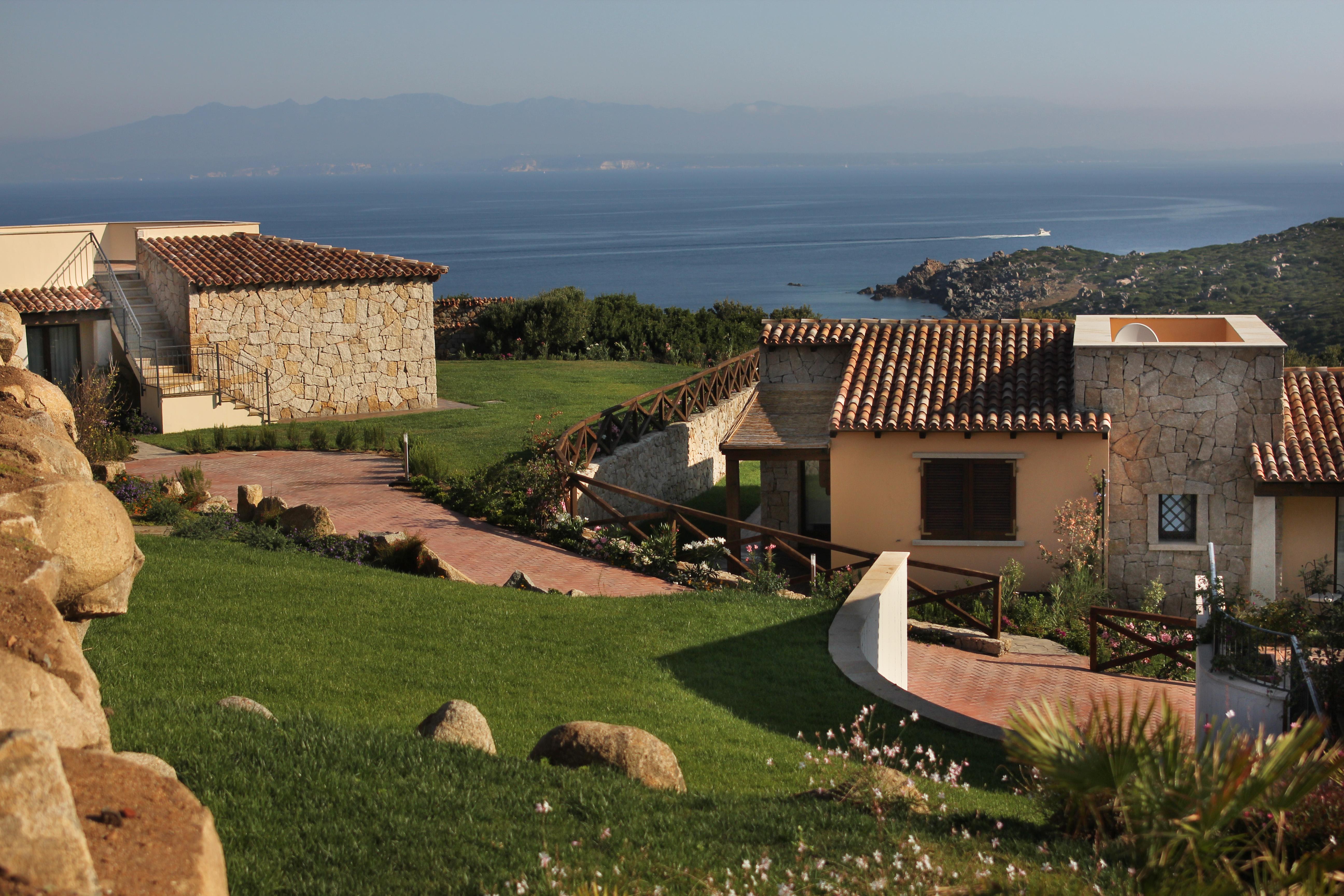 Punta Falcone Resort Santa Teresa Gallura Exterior photo