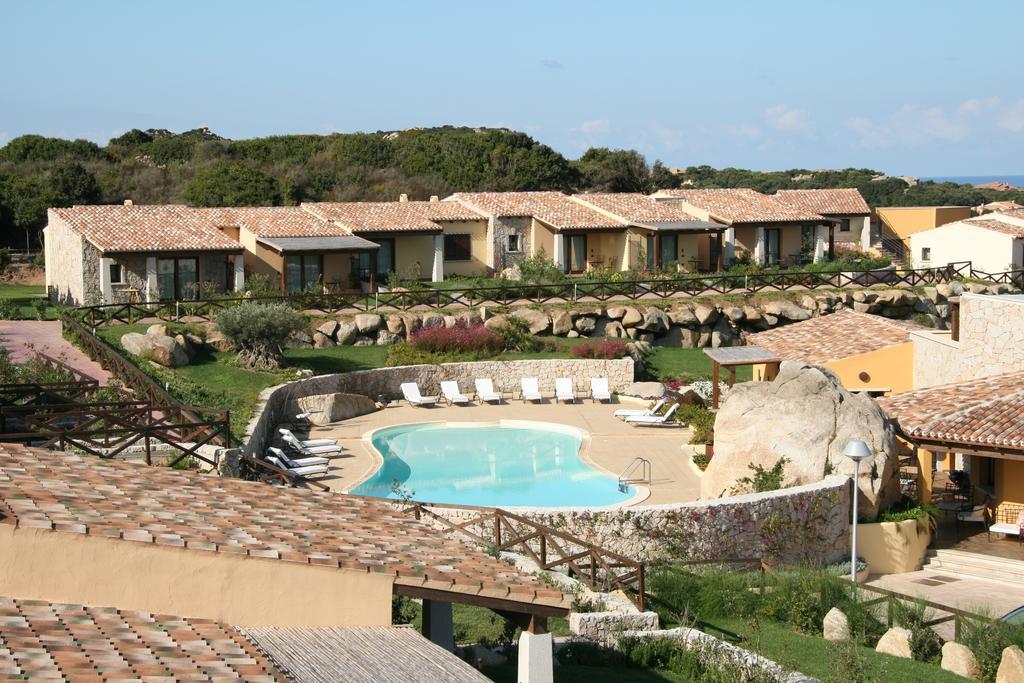 Punta Falcone Resort Santa Teresa Gallura Exterior photo