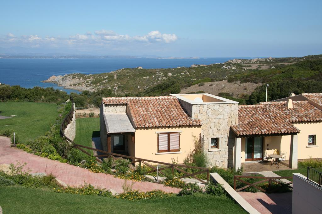 Punta Falcone Resort Santa Teresa Gallura Exterior photo